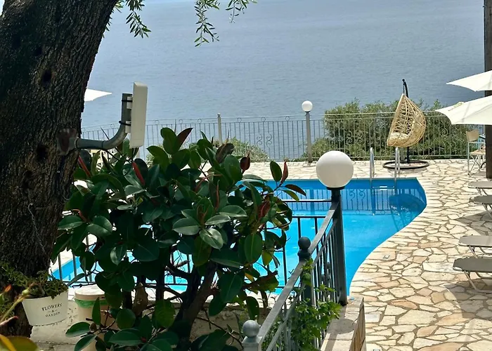 Vladimiros Apartments