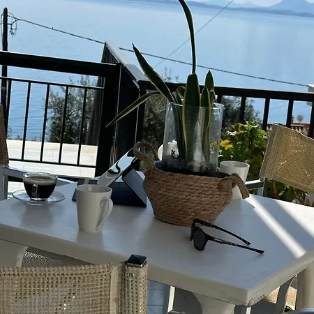 Vladimiros Apartments Barbati Exterior foto
